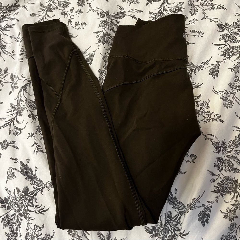 Lululemon In Movement Tight 28" *Everlux dark olive size 4